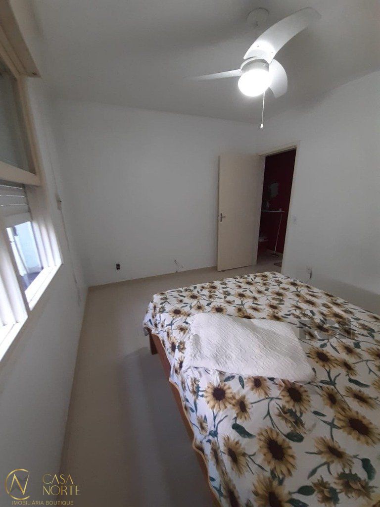 Apartamento à venda com 2 quartos, 54m², 1 vaga, Rua Padre João Batista Reus no bairro Camaquã em Porto Alegre