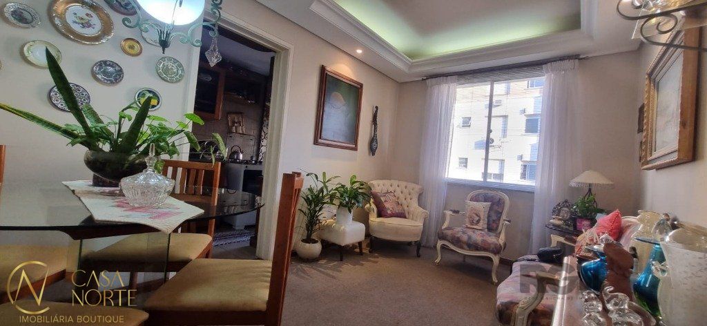 Apartamento à venda com 2 quartos, 52m², Rua Coronel Aparício Borges no bairro Glória em Porto Alegre