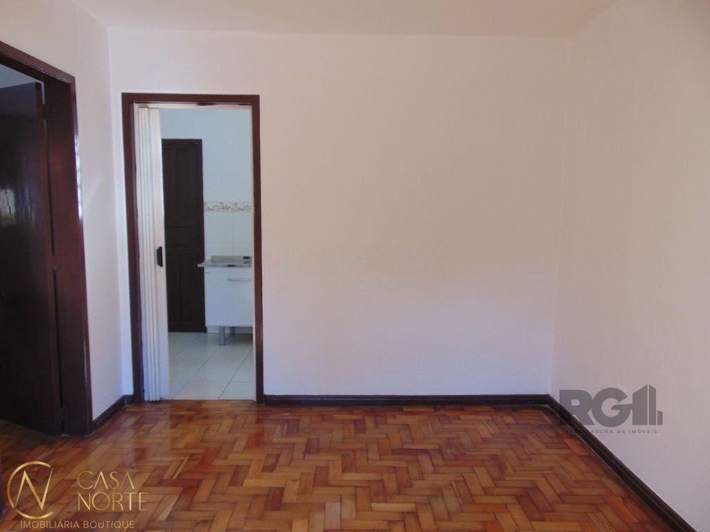 Casa à venda com 2 quartos, 84m², 2 vagas, Rua Itaboraí no bairro Jardim  Botânico em Porto Alegre