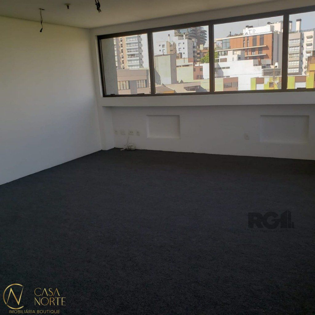 Sala Comercial à venda , 38m², 1 vaga, Avenida Palmeira no bairro Petrópolis em Porto Alegre