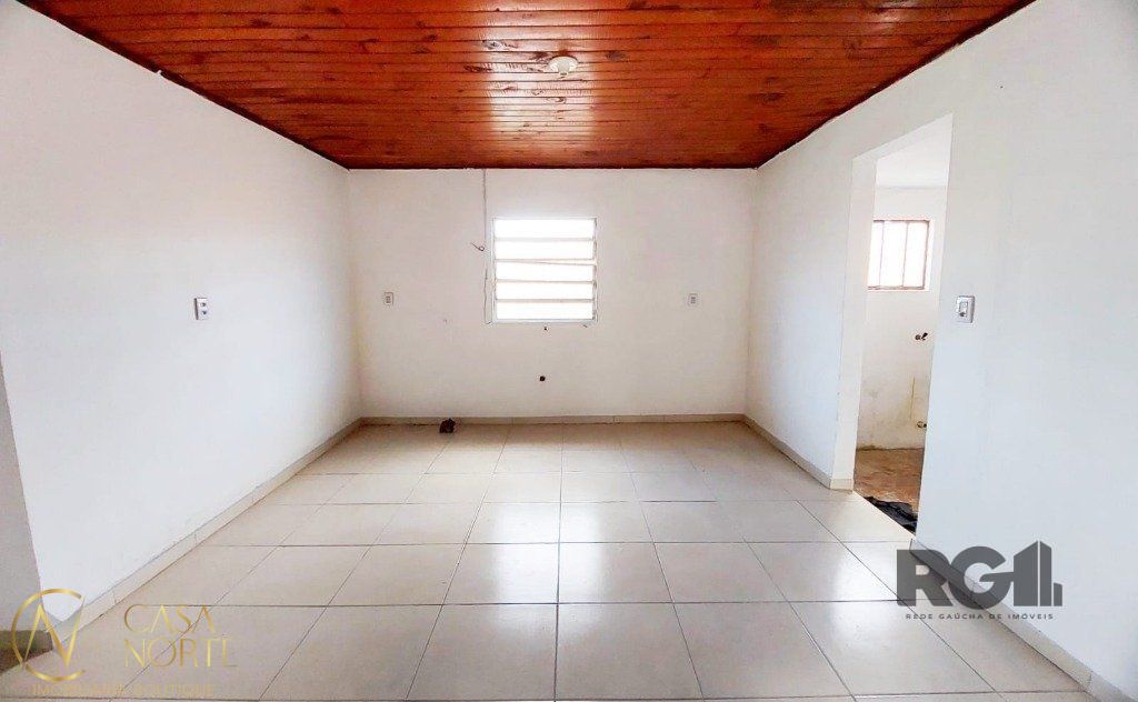 Casa à venda com 3 quartos, 112m², 2 vagas, Avenida Jacuí no bairro Cristal em Porto Alegre