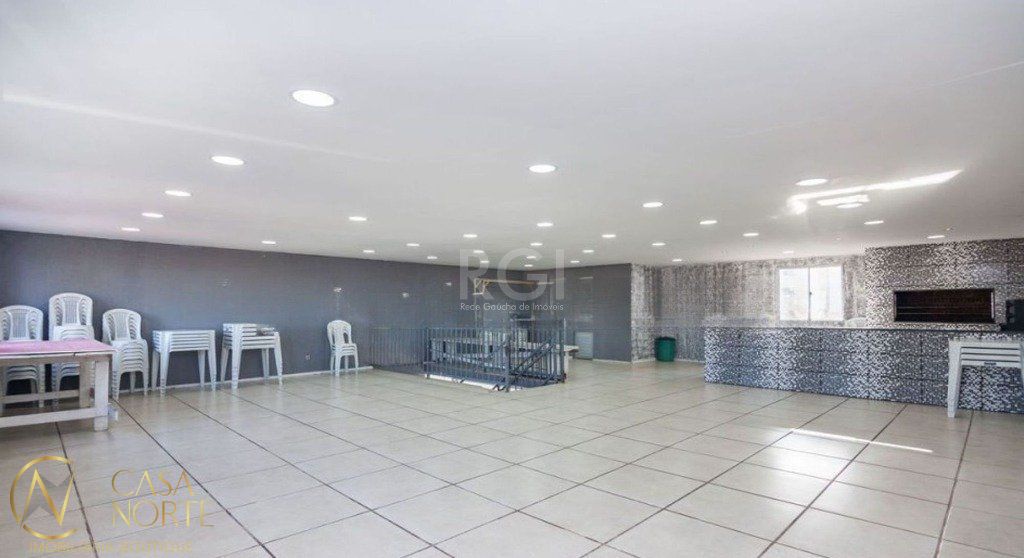 Apartamento à venda com 2 quartos, 38m², Avenida Edu Las-Casas no bairro Parque Santa Fé em Porto Alegre