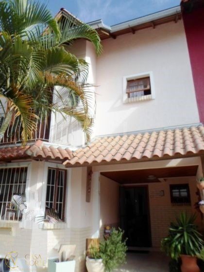 Casa de Condomínio à venda com 3 quartos, 162m², 1 suíte, 2 vagas, Rua Osorio Mendes Ouriques no bairro Guarujá em Porto Alegre