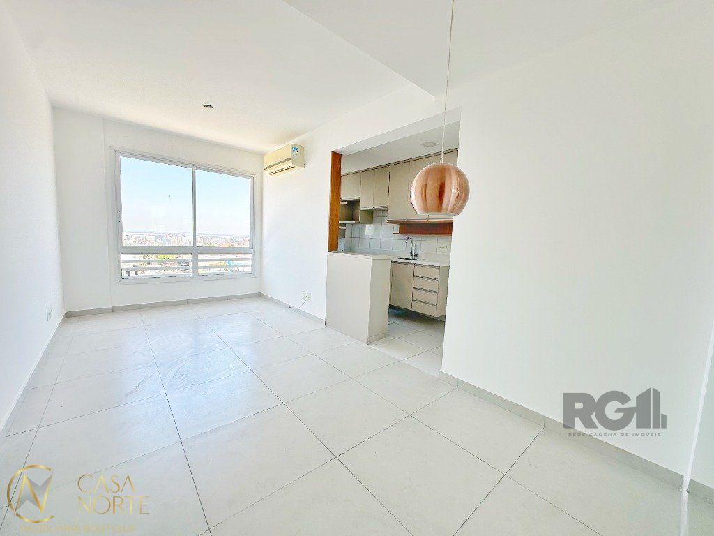 Apartamento à venda com 2 quartos, 53m², 1 suíte, 1 vaga, Rua Doutor Malheiros no bairro Santo Antônio em Porto Alegre