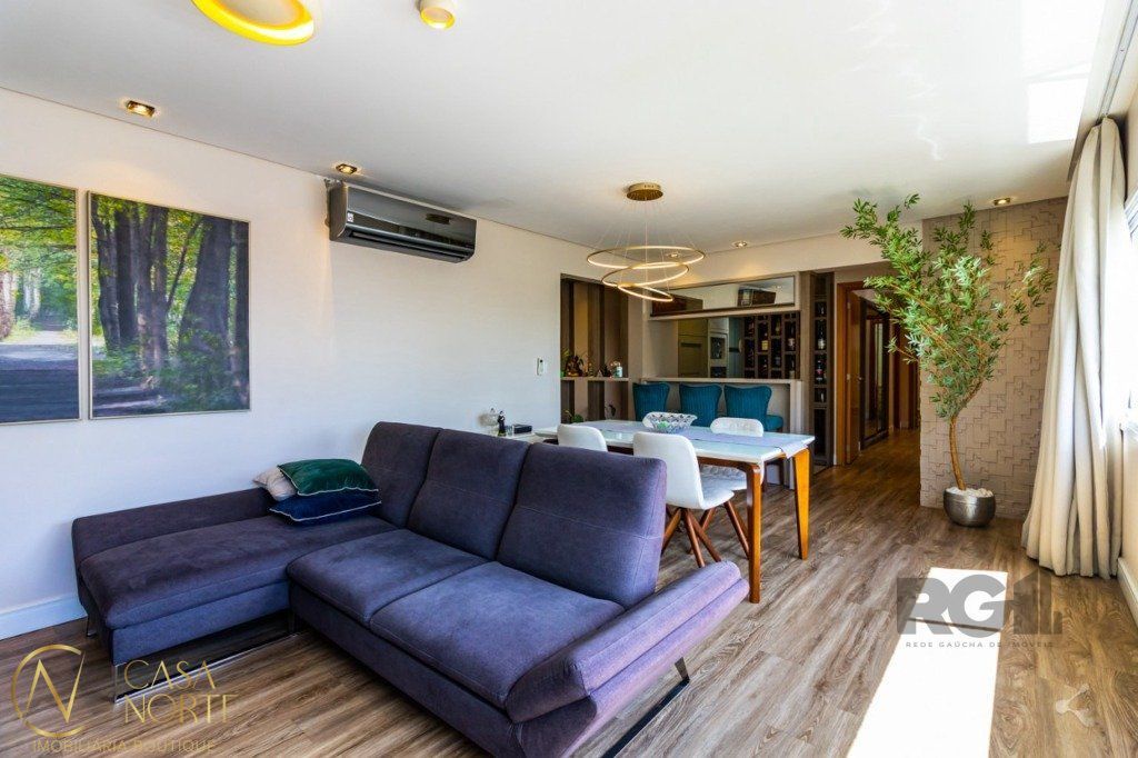 Apartamento à venda com 3 quartos, 112m², 1 suíte, 1 vaga, Rua Acelio Daudt no bairro Passo da Areia em Porto Alegre