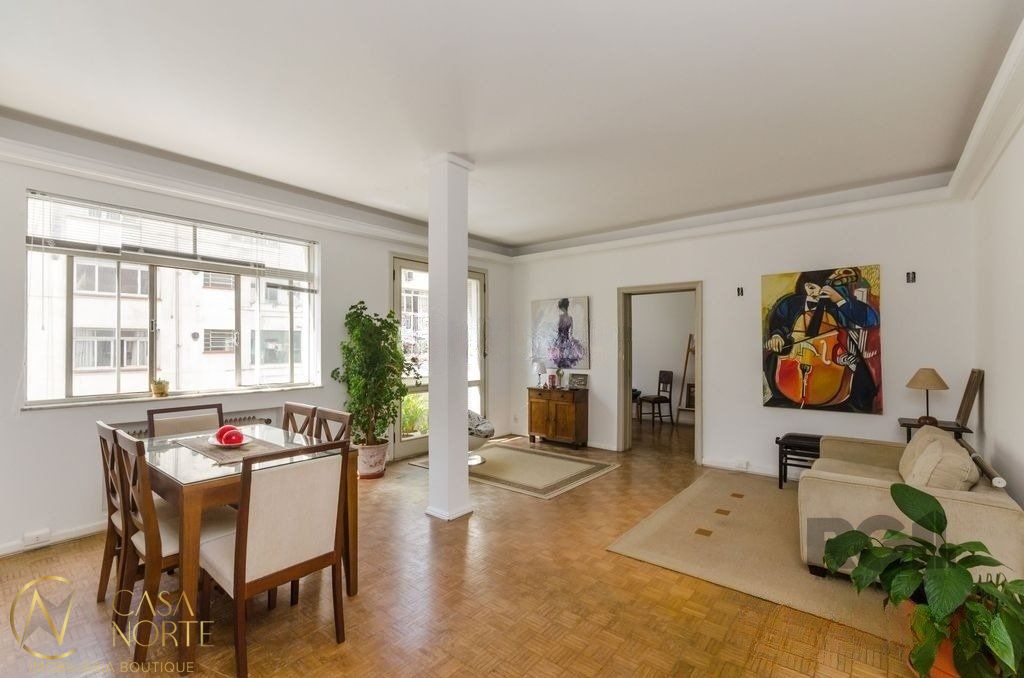 Apartamento à venda com 3 quartos, 203m², 1 suíte, Rua Marechal Floriano Peixoto no bairro Centro Histórico em Porto Alegre