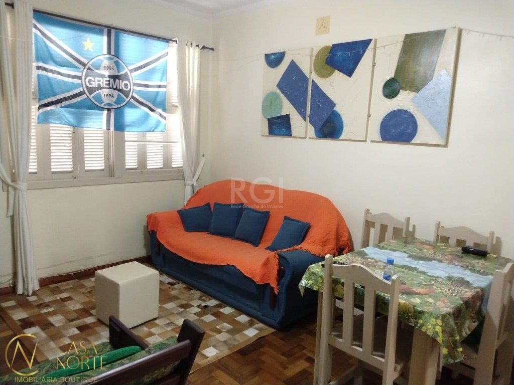 Apartamento à venda com 2 quartos, 58m², Rua Marechal Floriano Peixoto no bairro Centro Histórico em Porto Alegre