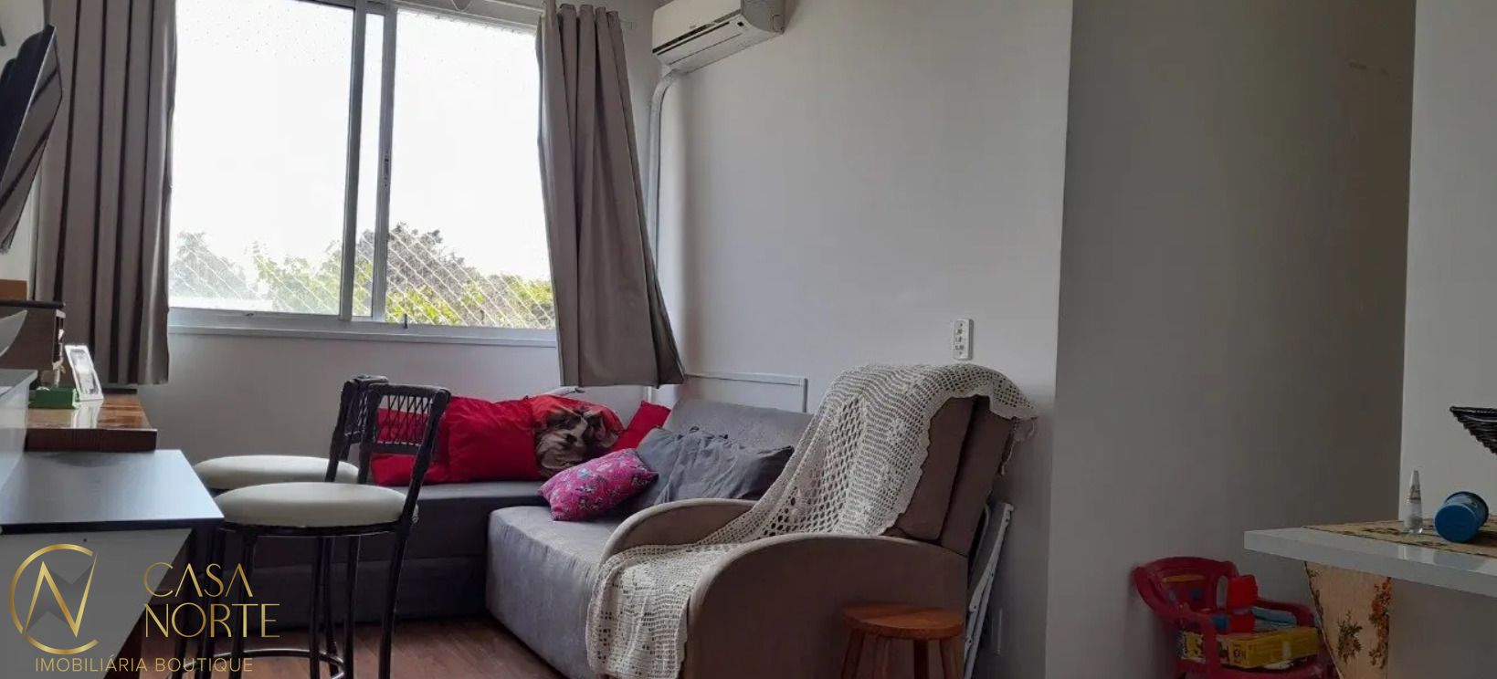 Apartamento à venda com 3 quartos, 61m², 1 suíte, 1 vaga, Avenida Juca Batista no bairro Cavalhada em Porto Alegre