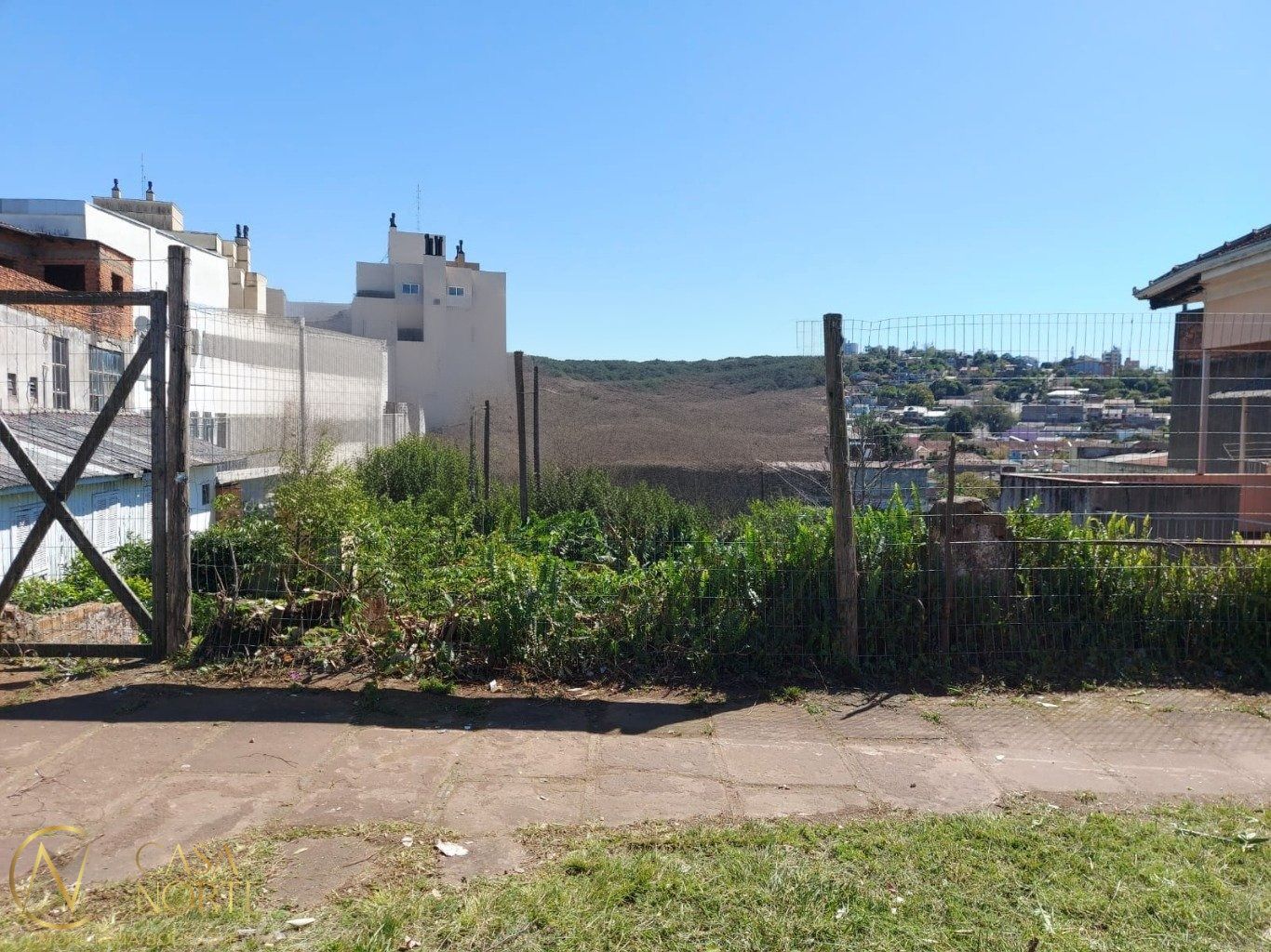 Terreno à venda  com 624m², Rua Dom Vital no bairro Glória em Porto Alegre