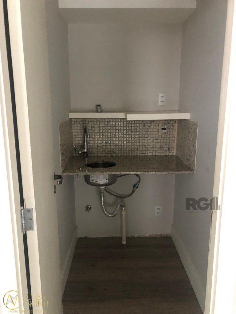 Sala Comercial à venda , Rua Dom Pedro II no bairro São João em Porto Alegre