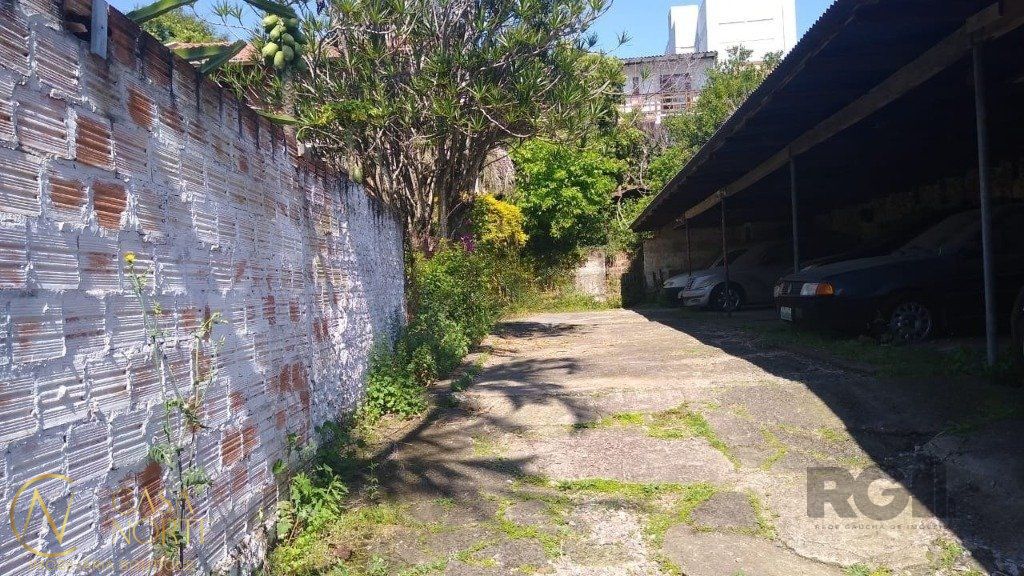 Terreno à venda , 64m², Rua Aldrovando Leão no bairro Vila Jardim em Porto Alegre
