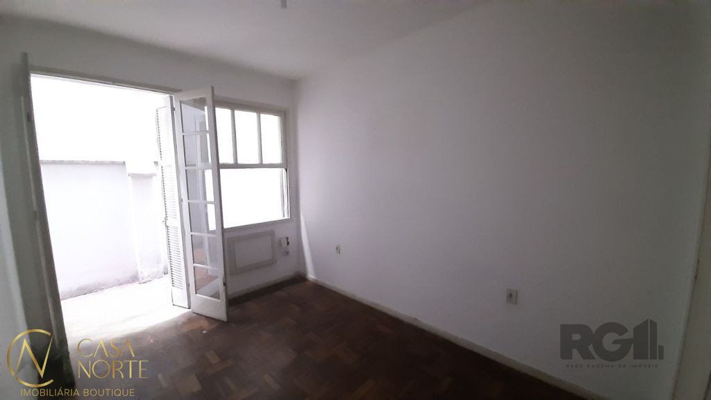 Apartamento à venda com 2 quartos, 84m², Avenida Goethe no bairro Rio Branco em Porto Alegre