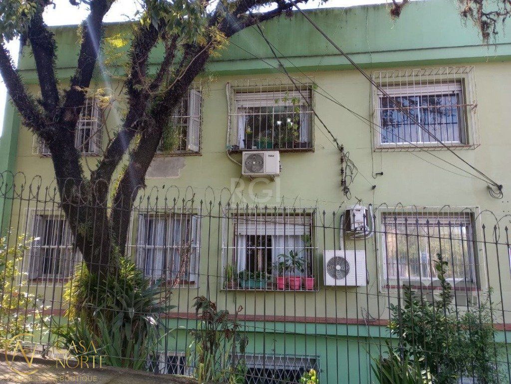 Apartamento à venda com 3 quartos, 68m², Avenida Pinheiro Borda no bairro Cristal em Porto Alegre