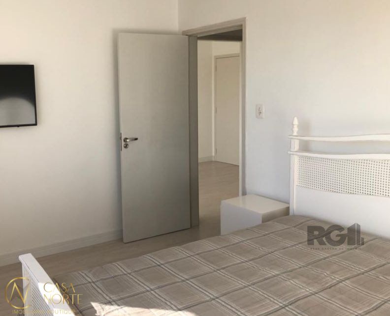 Apartamento à venda com 2 quartos, 58m², 1 vaga, Rua Piaui no bairro Santa Maria Goretti em Porto Alegre