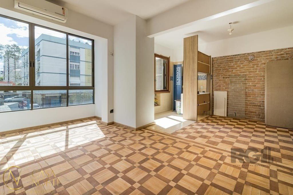 Apartamento à venda com 4 quartos, 135m², 4 suítes, 1 vaga, Rua Comendador Rodolfo Gomes no bairro Menino Deus em Porto Alegre
