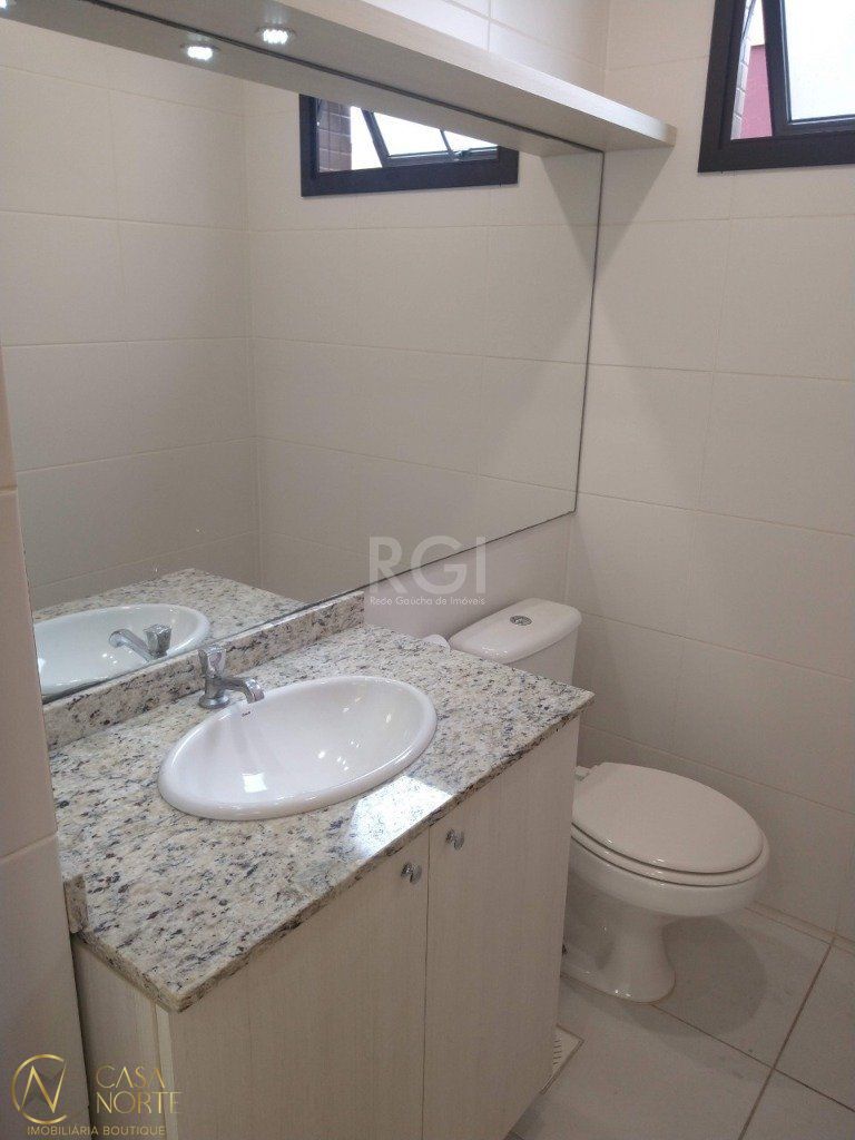 Sala Comercial à venda , 28m², Avenida Getúlio Vargas no bairro Menino Deus em Porto Alegre