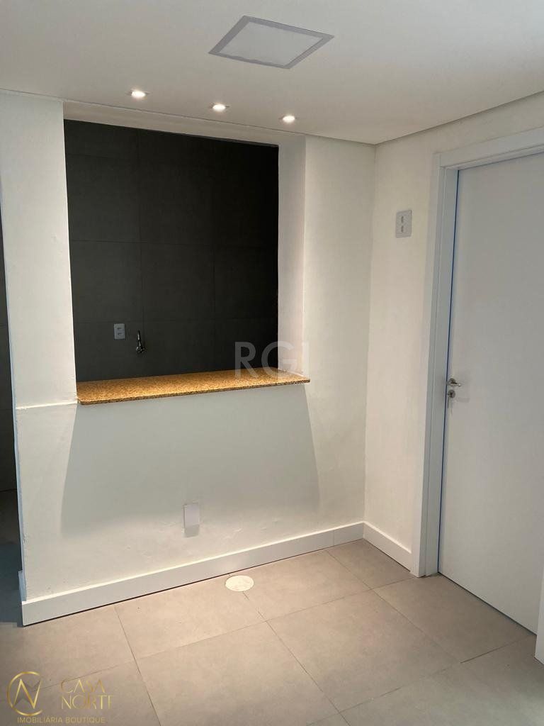 Apartamento à venda com 1 quarto, 41m², 1 suíte, Avenida Coronel Lucas de Oliveira no bairro Petrópolis em Porto Alegre
