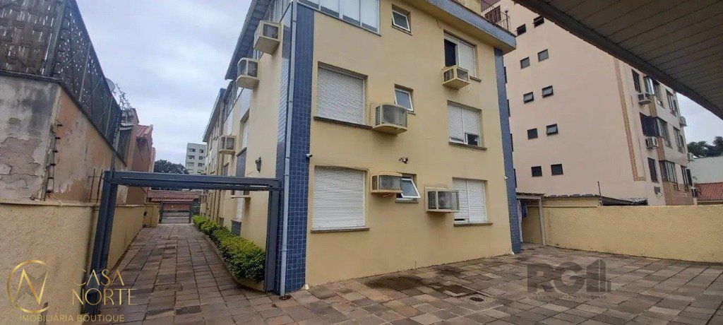 Apartamento à venda com 3 quartos, 115m², 1 suíte, 1 vaga, Rua Dona Inocência no bairro Jardim  Botânico em Porto Alegre