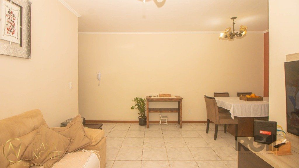 Apartamento à venda com 3 quartos, 83m², 1 suíte, 2 vagas, Rua Marina Sirangelo Castello no bairro Jardim Itu em Porto Alegre