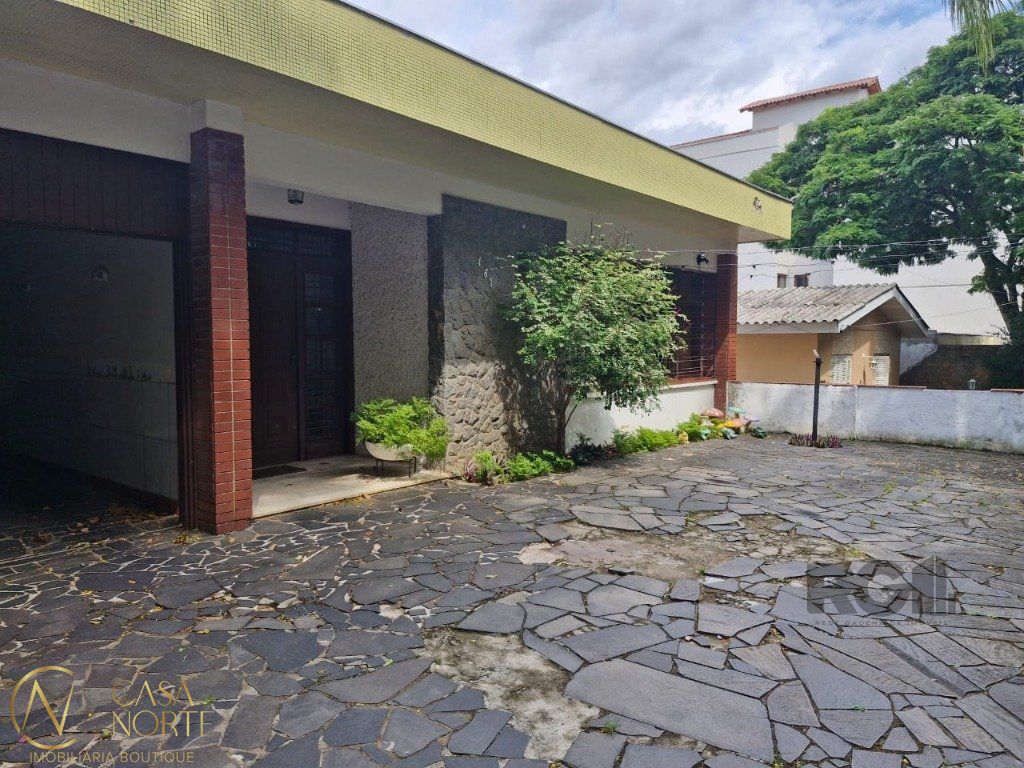 Terreno à venda  com 1936m², Avenida Engenheiro Ludolfo Boehl no bairro Teresópolis em Porto Alegre