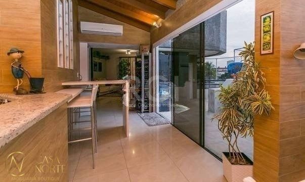 Cobertura à venda com 2 quartos, 137m², 1 suíte, 2 vagas, Rua Domingos Rubbo no bairro Cristo Redentor em Porto Alegre