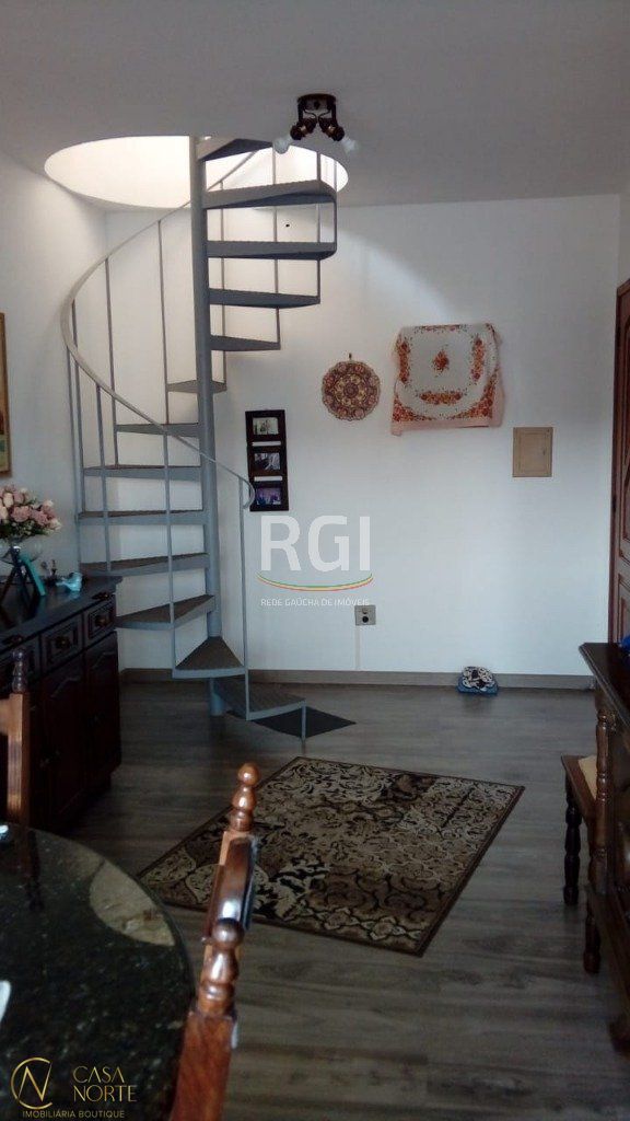 Cobertura à venda com 2 quartos, 126m², 2 vagas, Rua Costa Lima no bairro Nonoai em Porto Alegre