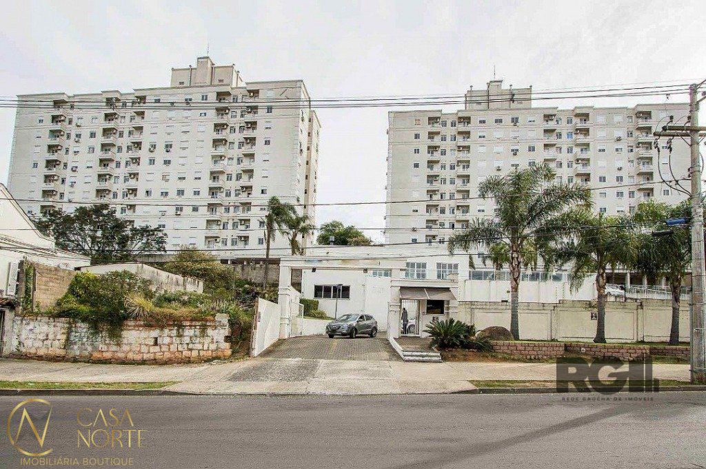 Apartamento à venda com 2 quartos, 56m², 1 vaga, Avenida Teresópolis no bairro Teresópolis em Porto Alegre