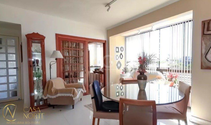 Cobertura à venda com 4 quartos, 189m², 2 suítes, 2 vagas, Rua Santana no bairro Farroupilha em Porto Alegre