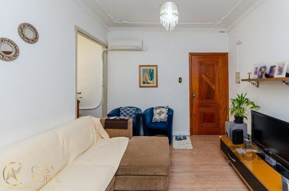 Apartamento à venda com 2 quartos, 63m², Avenida Professor Oscar Pereira no bairro Azenha em Porto Alegre