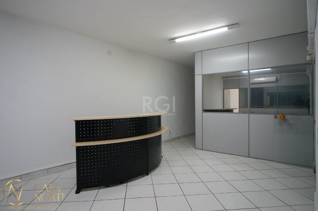 Sala Comercial à venda , 157m², Avenida Otavio Rocha no bairro Centro Histórico em Porto Alegre