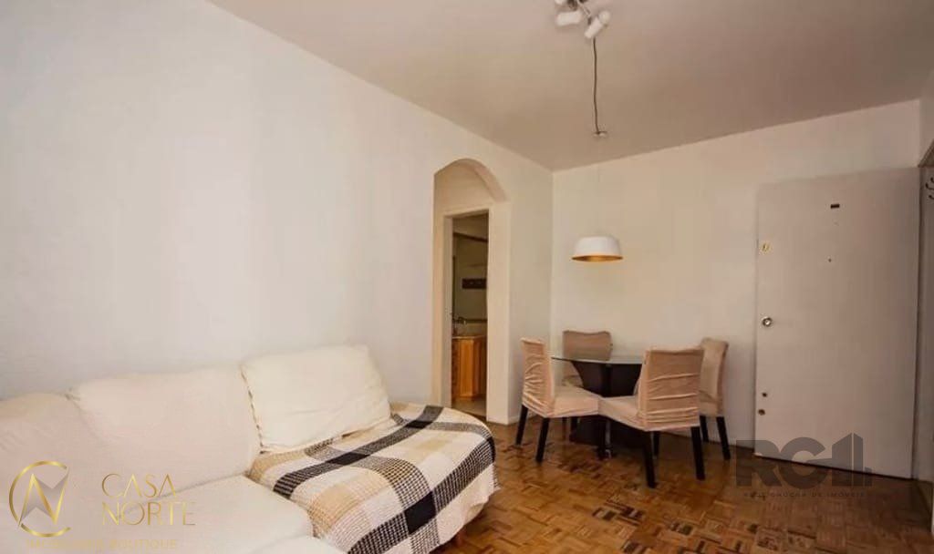 Apartamento à venda com 2 quartos, 55m², 1 suíte, Rua Ramiro Barcelos no bairro Bom Fim em Porto Alegre