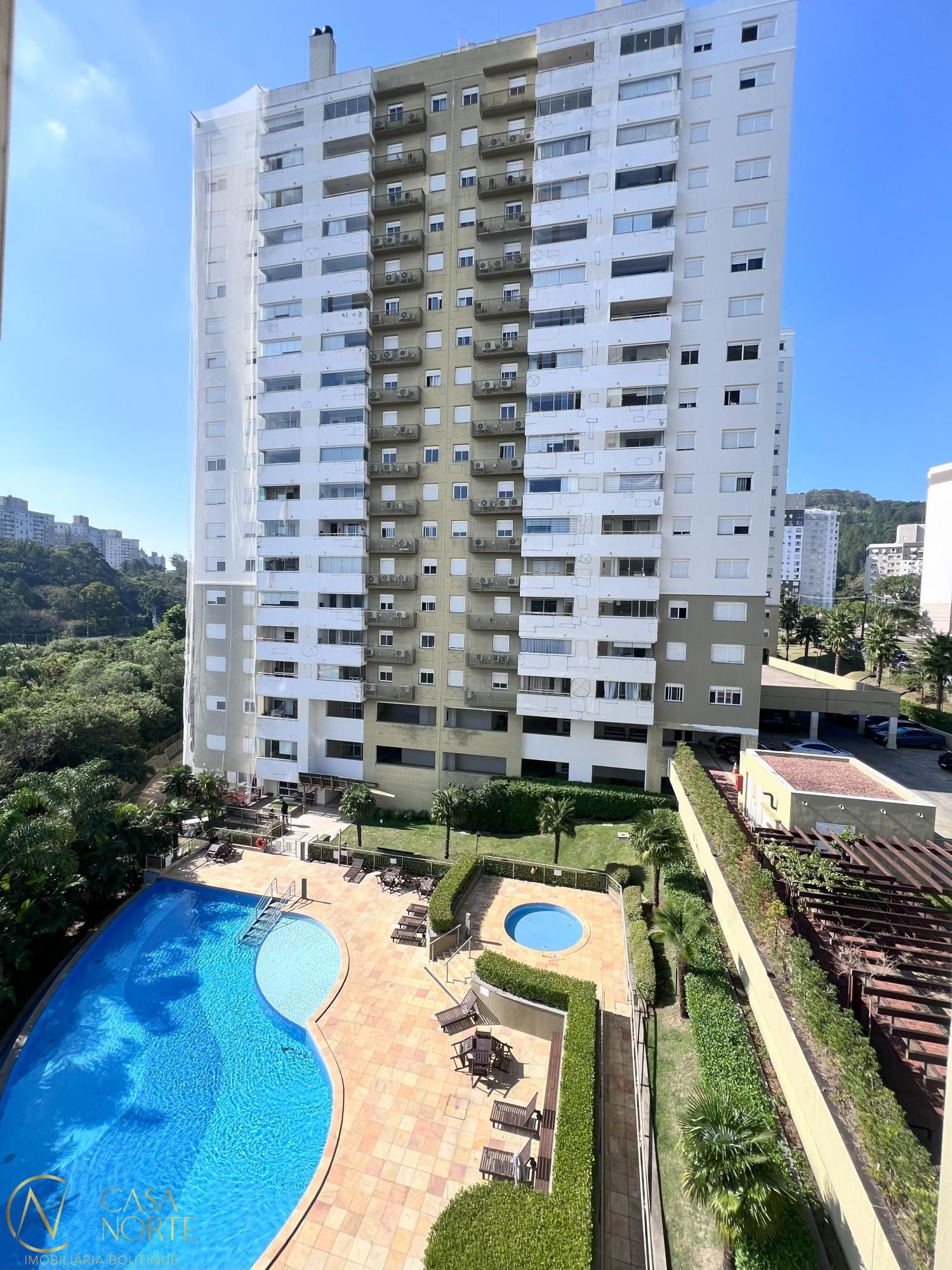 Apartamento à venda com 3 quartos, 80m², 1 suíte, 1 vaga, Rua Irmão Norberto Francisco Rauch no bairro Jardim Carvalho em Porto Alegre