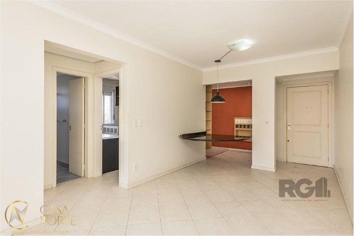 Apartamento à venda com 2 quartos, 71m², 1 vaga, Rua Octávio de Souza no bairro Teresópolis em Porto Alegre
