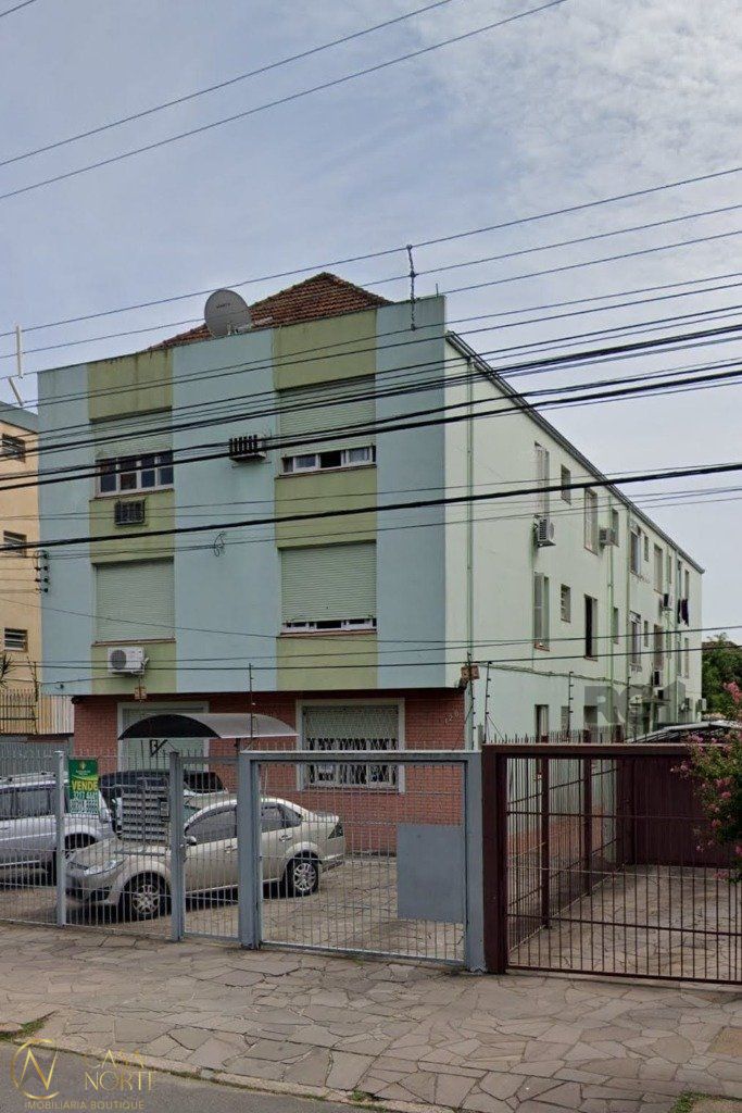 Apartamento à venda com 2 quartos, 85m², Avenida Niterói no bairro Medianeira em Porto Alegre