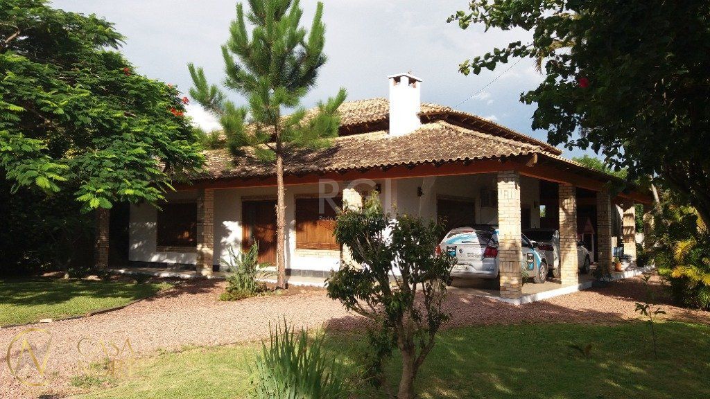 Casa à venda com 2 quartos, 220m², 1 suíte, 4 vagas, Beco Arthur no bairro Boa Vista do Sul em Porto Alegre