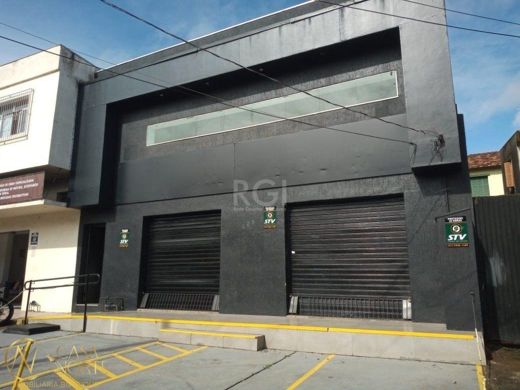 Loja à venda , 236m², Avenida Niteroi no bairro Medianeira em Porto Alegre