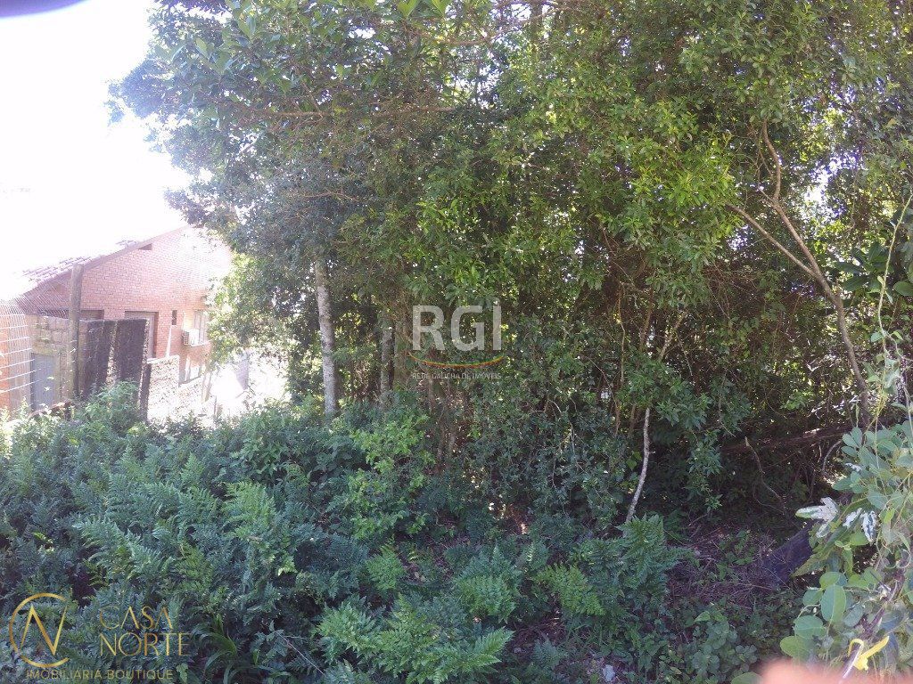 Terreno à venda  com 524m², Rua Sady Barros Hofmeister no bairro Teresópolis em Porto Alegre
