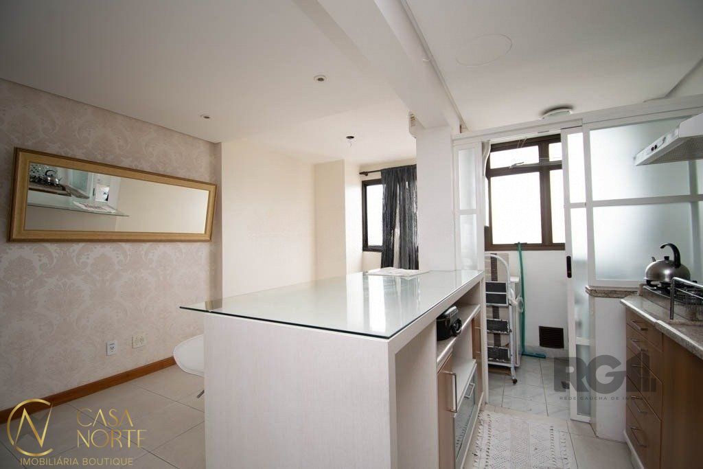 Apartamento à venda com 2 quartos, 62m², 1 vaga, Rua Lopo Gonçalves no bairro Cidade Baixa em Porto Alegre