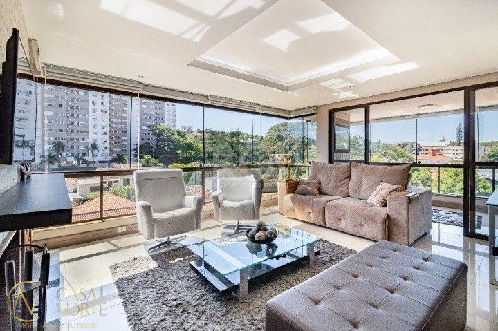 Cobertura à venda com 3 quartos, 350m², 1 suíte, 2 vagas, Rua Gabriel Mascarello no bairro Teresópolis em Porto Alegre