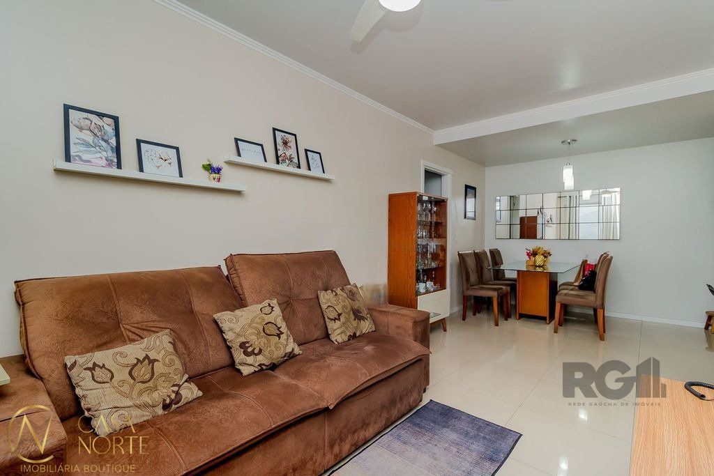 Apartamento à venda com 3 quartos, 75m², 1 suíte, 2 vagas, Rua dos Burgueses no bairro Partenon em Porto Alegre