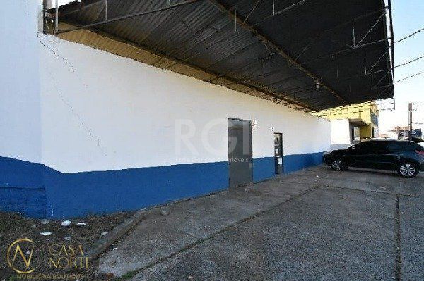 Terreno à venda  com 849m², Avenida Saturnino de Brito no bairro Vila Jardim em Porto Alegre