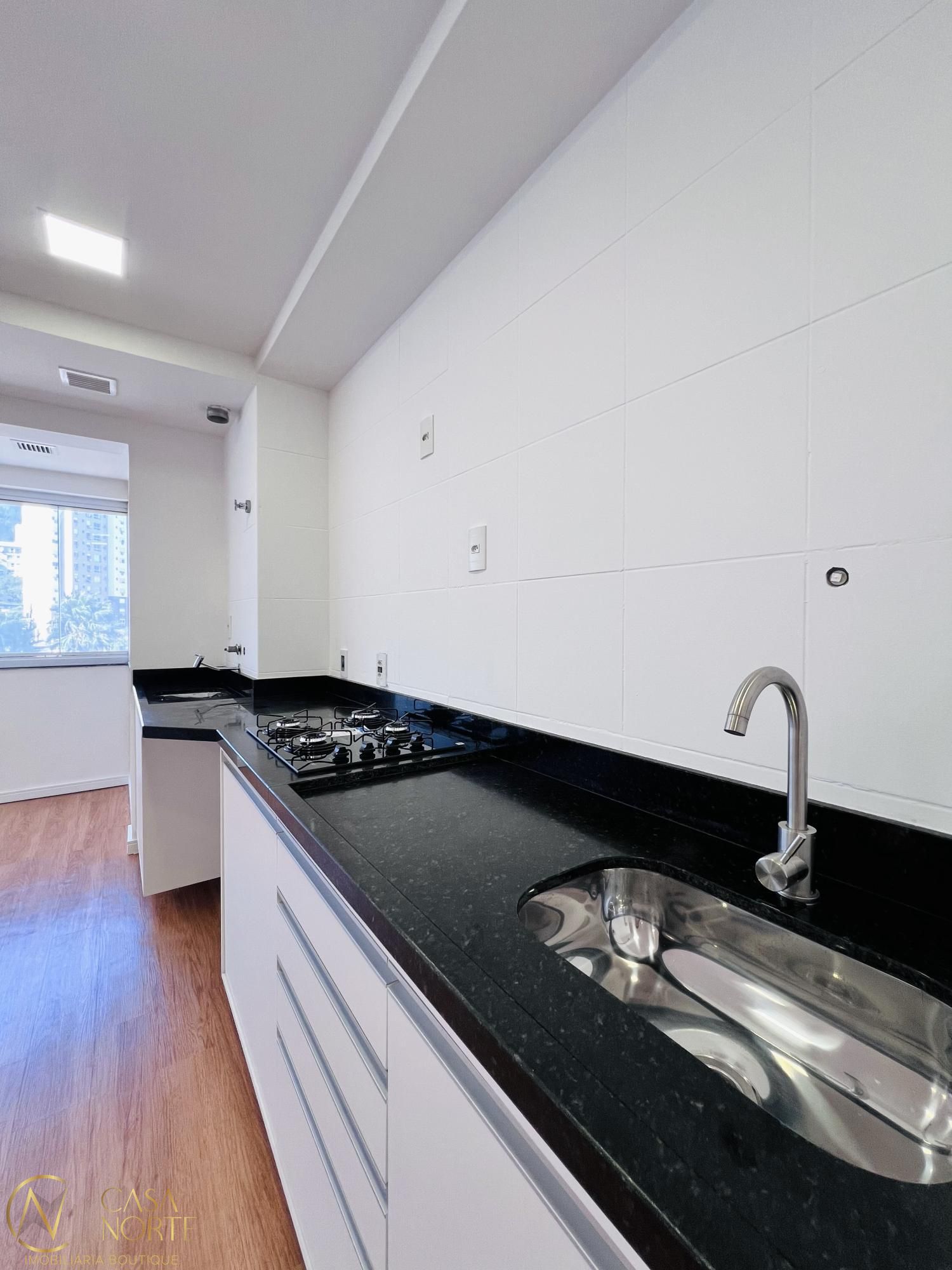 Apartamento à venda com 3 quartos, 80m², 1 suíte, 1 vaga, Rua Irmão Norberto Francisco Rauch no bairro Jardim Carvalho em Porto Alegre