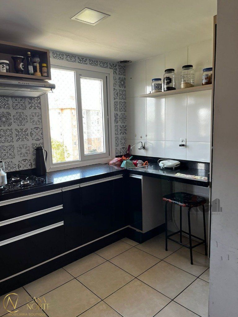 Apartamento à venda com 2 quartos, 47m², 1 vaga, Rua Napoleão Jacques da Rosa no bairro Restinga em Porto Alegre