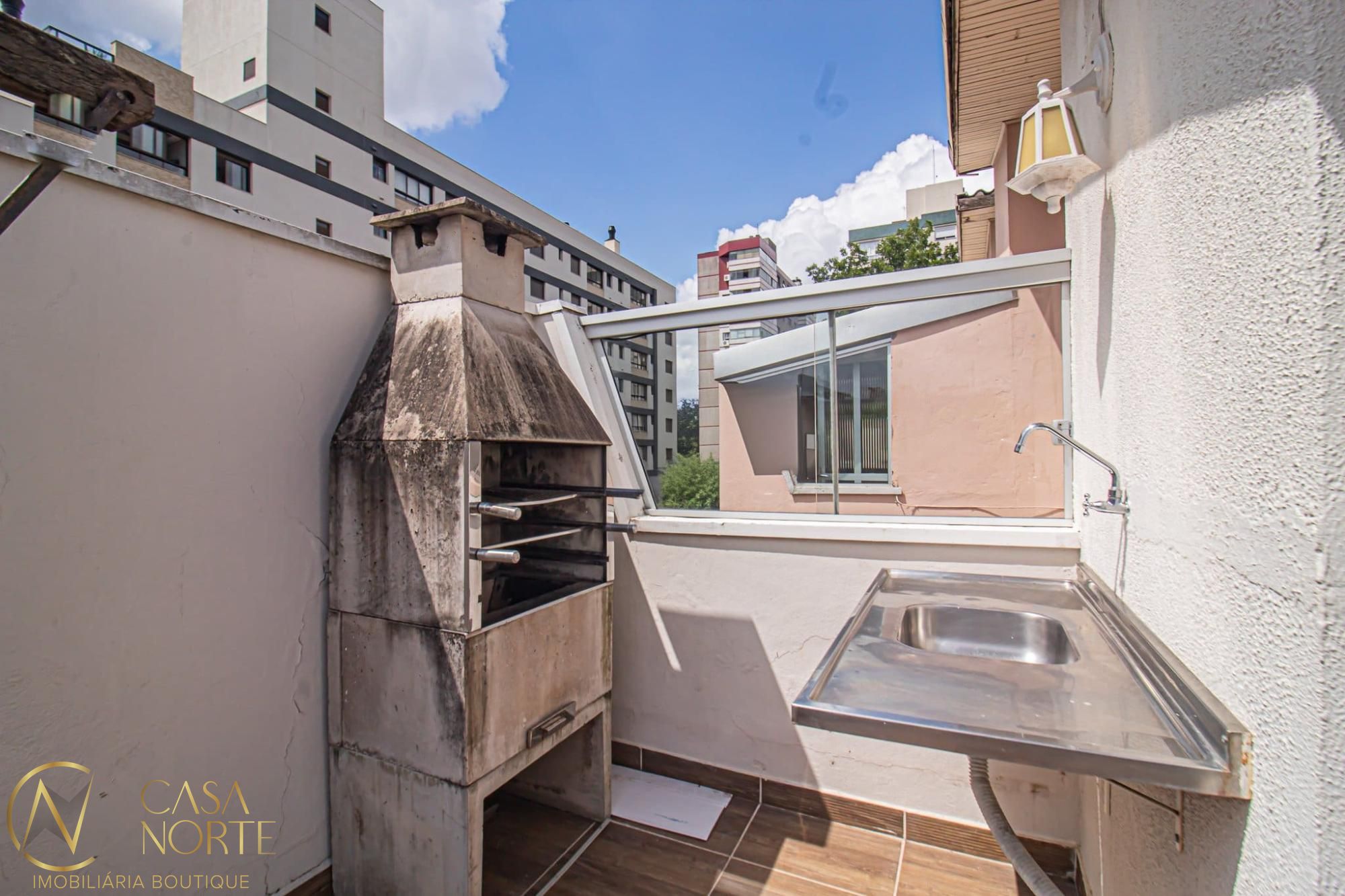 Cobertura à venda com 2 quartos, 175m², 1 suíte, 1 vaga, Rua Eudoro Berlink no bairro Auxiliadora em Porto Alegre
