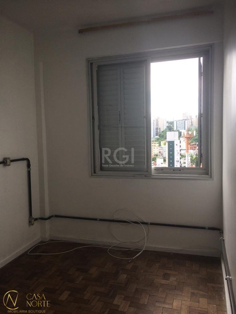 Apartamento à venda com 2 quartos, 52m², Rua Ramiro Barcelos no bairro Independência em Porto Alegre