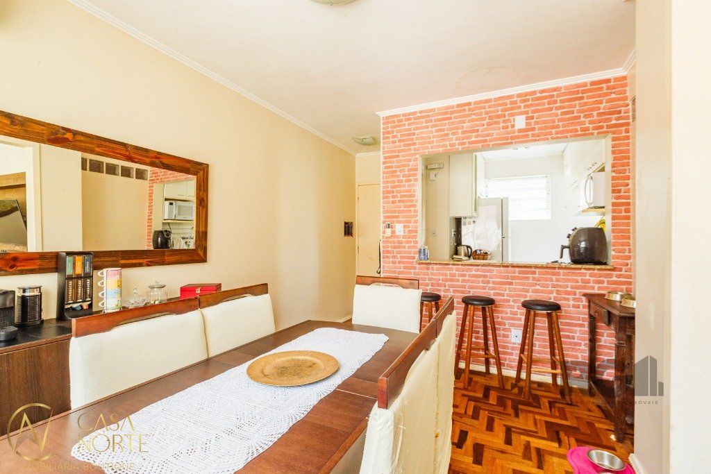 Apartamento à venda com 2 quartos, 67m², 1 vaga, Rua Dona Elvira no bairro Ipanema em Porto Alegre