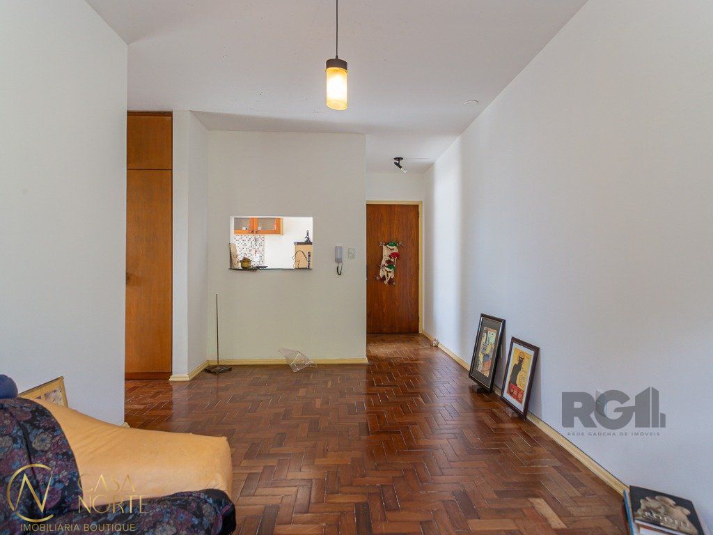 Apartamento à venda com 1 quarto, 44m², 1 vaga, Rua Professor Carvalho Freitas no bairro Teresópolis em Porto Alegre