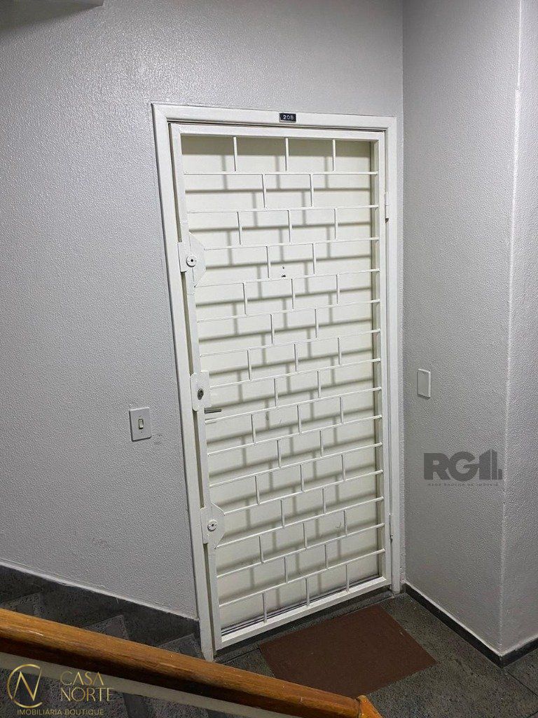 Apartamento à venda com 1 quarto, 35m², Avenida Clemenciano Barnasque no bairro Teresópolis em Porto Alegre