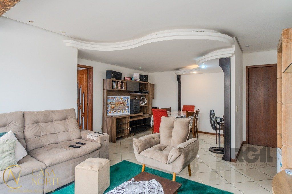 Apartamento à venda com 2 quartos, 94m², 1 vaga, Rua São Luís no bairro Santana em Porto Alegre