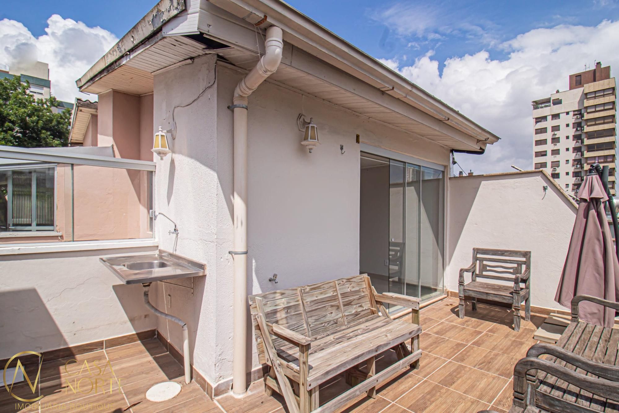Cobertura à venda com 2 quartos, 175m², 1 suíte, 1 vaga, Rua Eudoro Berlink no bairro Auxiliadora em Porto Alegre